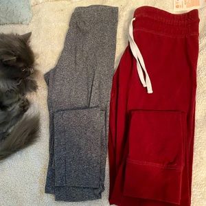 2 pairs of tights burgundy & grey